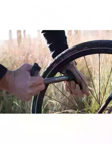 Pompka rowerowa ręczna Airstik Anyvalve HV 160psi Blackburn